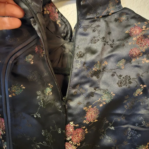 H&M Women's Size 4 Sleeveless Black Floral Dress - Picture 5 of 7